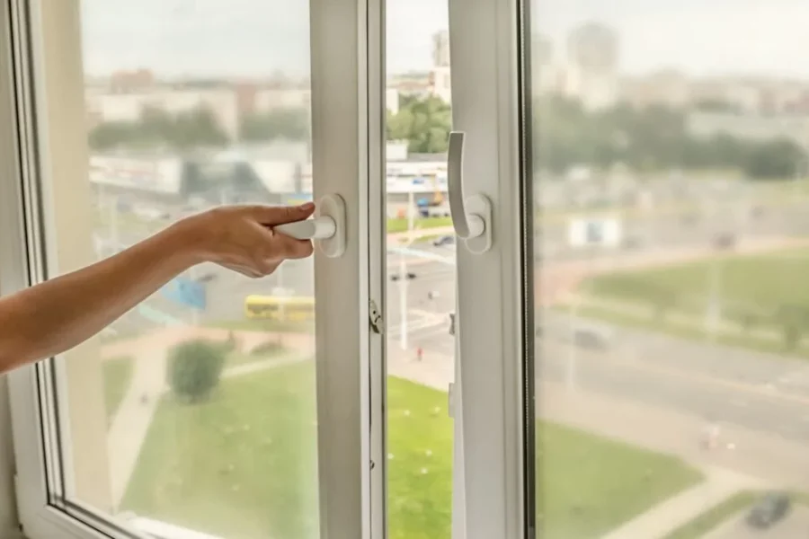 Renovación del hogar con ventanas de PVC en primavera